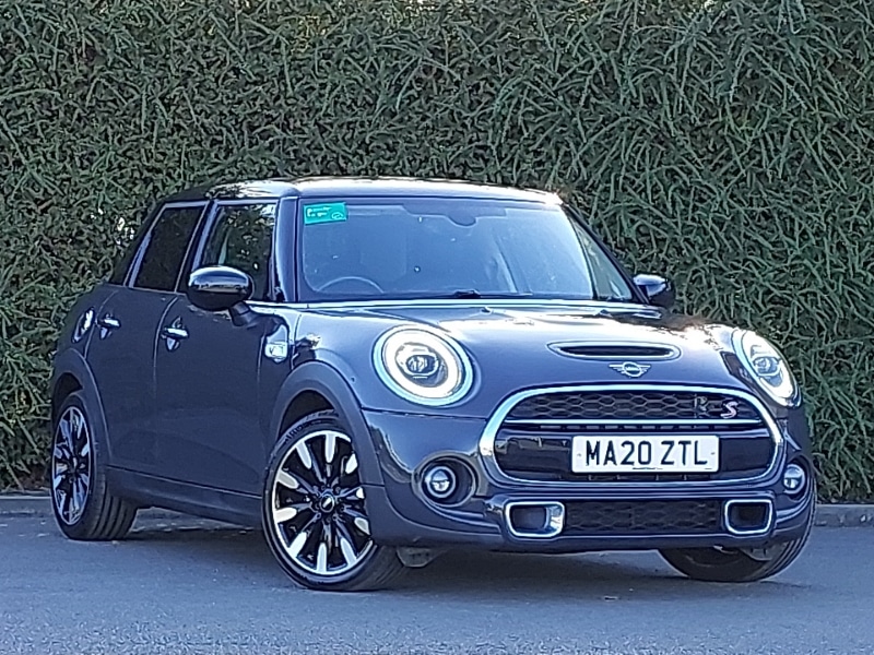 Used MINI Cooper 2020 for sale - 76373182: Photo 1