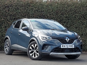 Used Renault Captur 2023 for sale - 78475216: Photo