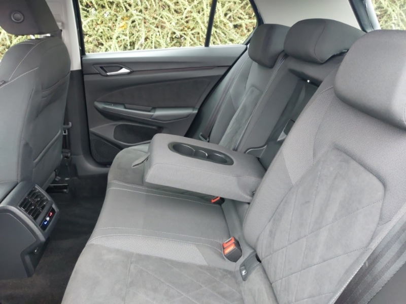 Used Volkswagen Golf 2024 for sale - 77596238: Photo 6