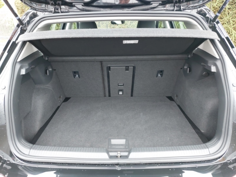 Used Volkswagen Golf 2024 for sale - 77596238: Photo 8