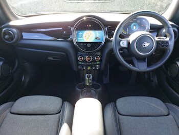 Used MINI Hatch 2023 for sale - 78243435: Photo