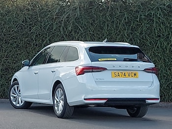 Used Skoda Octavia 2024 for sale - 76070961: Photo