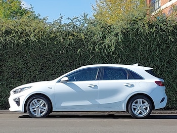 Used Kia Ceed 2019 for sale - 75780520: Photo