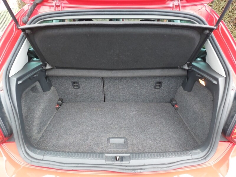 Used Volkswagen Polo 2016 for sale - 77816163: Photo 8