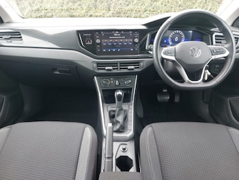 Used Volkswagen Polo 2022 for sale - 76145636: Photo 2