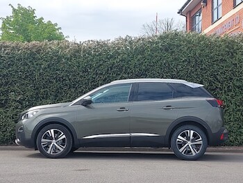 Used Peugeot 3008 2019 for sale - 78511470: Photo
