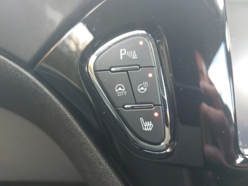 Used Vauxhall Corsa 2016 for sale - 77078305: Photo 14