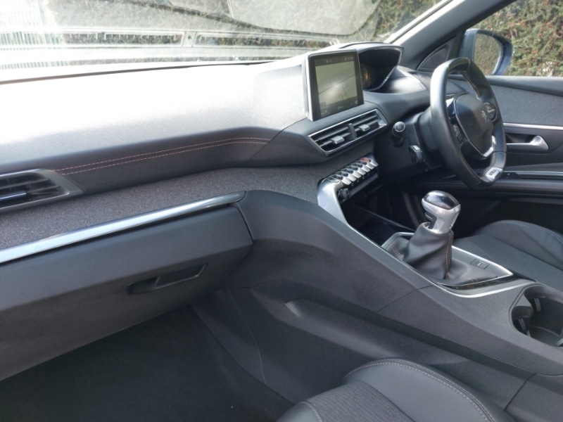 Used Peugeot 3008 2017 for sale - 77751342: Photo 5