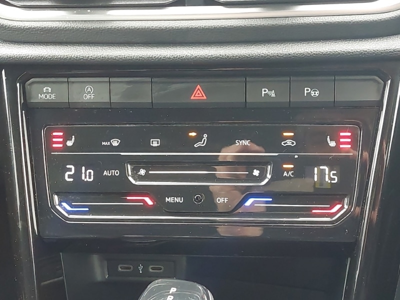 Used Volkswagen T-Roc 2022 for sale - 77974888: Photo 16