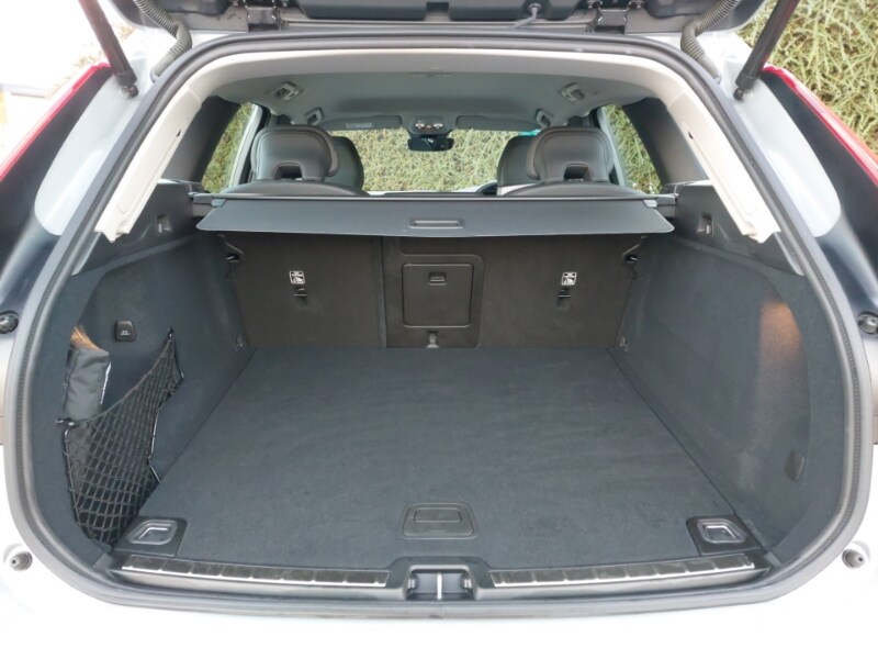 Used Volvo XC60 2024 for sale - 76763952: Photo 8