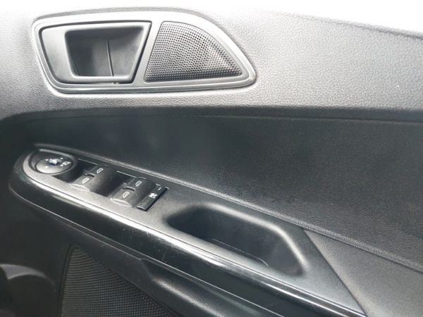 Used Ford B-MAX 2013 for sale - 76221589: Photo 15