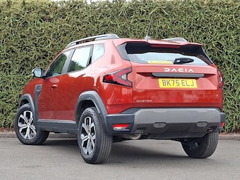 Used Dacia Duster 2025 for sale - 79561632: Photo