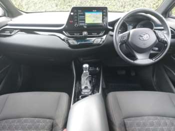 Used Toyota C-HR 2021 for sale - 74856289: Photo