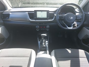 Used Kia Stonic 2019 for sale - 78642625: Photo