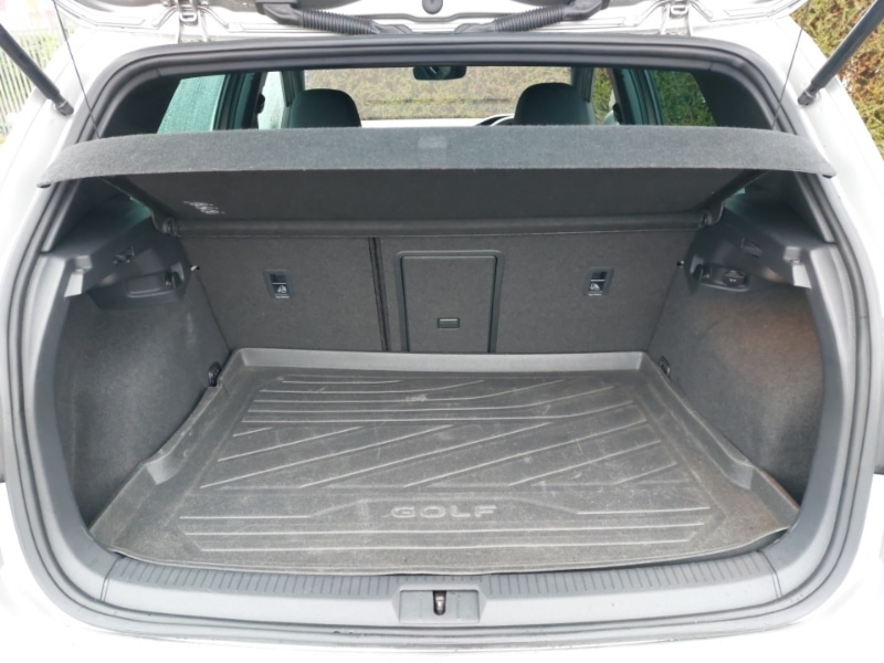 Used Volkswagen Golf 2017 for sale - 77466851: Photo 8