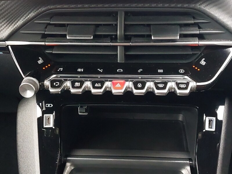 Used Peugeot 2008 2022 for sale - 77325343: Photo 15