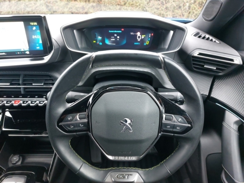 Used Peugeot 2008 2022 for sale - 77325343: Photo 17