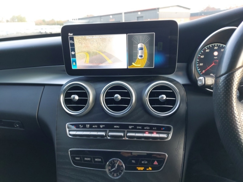 Used Mercedes-Benz C Class 2020 for sale - 76628791: Photo 11