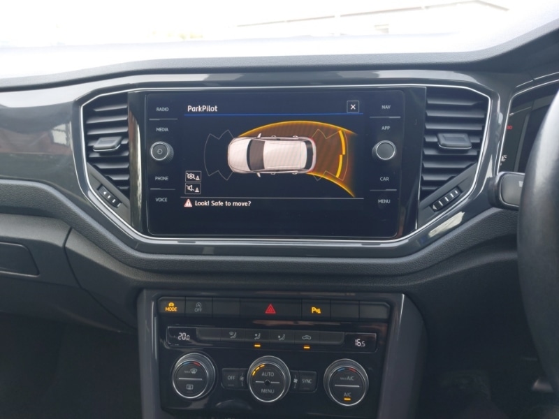 Used Volkswagen T-Roc 2020 for sale - 77974875: Photo 11