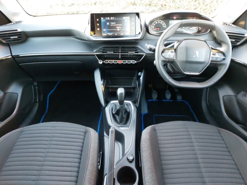 Used Peugeot 208 2022 for sale - 77047412: Photo 2