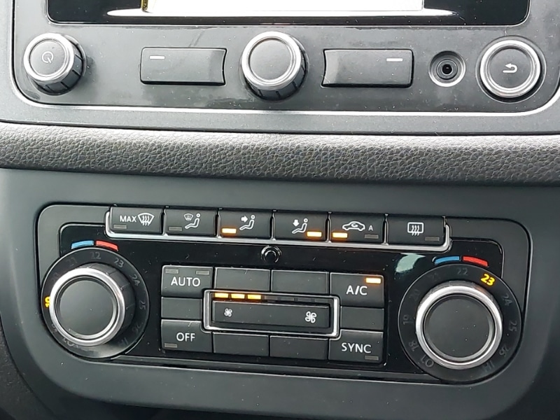 Used Volkswagen Tiguan 2015 for sale - 76548833: Photo 15