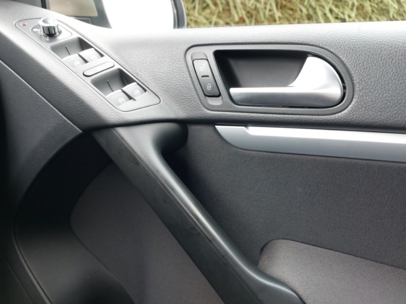 Used Volkswagen Tiguan 2015 for sale - 76548833: Photo 16