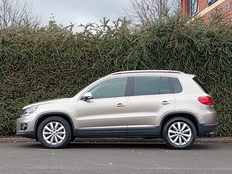 Used Volkswagen Tiguan 2015 for sale - 76548833: Photo 4