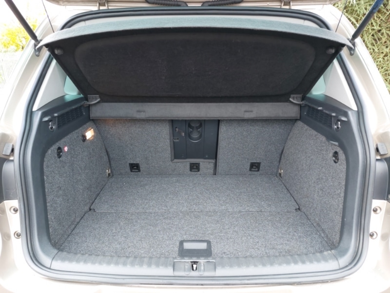 Used Volkswagen Tiguan 2015 for sale - 76548833: Photo 8