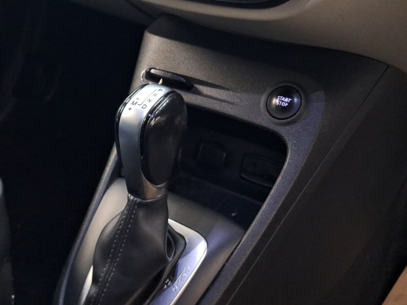 Used Renault Captur 2017 for sale - 76704771: Photo 17