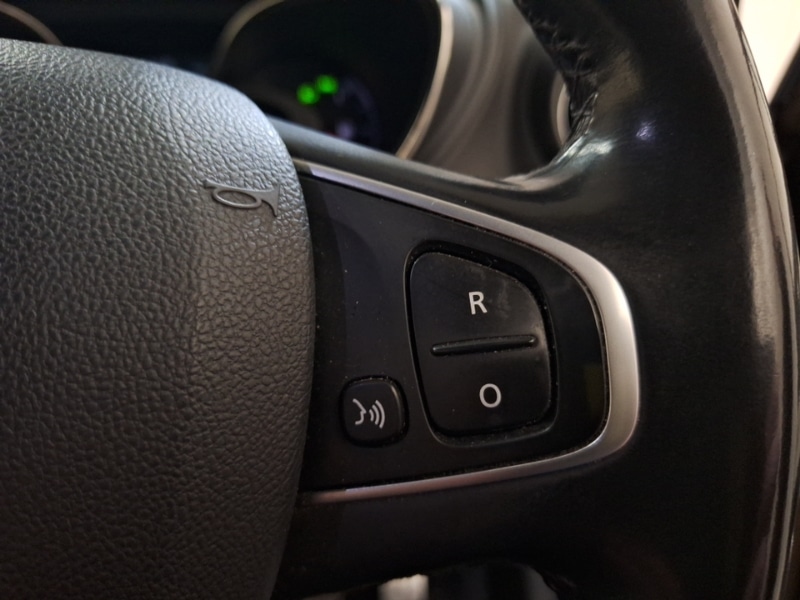 Used Renault Captur 2017 for sale - 76704771: Photo 19