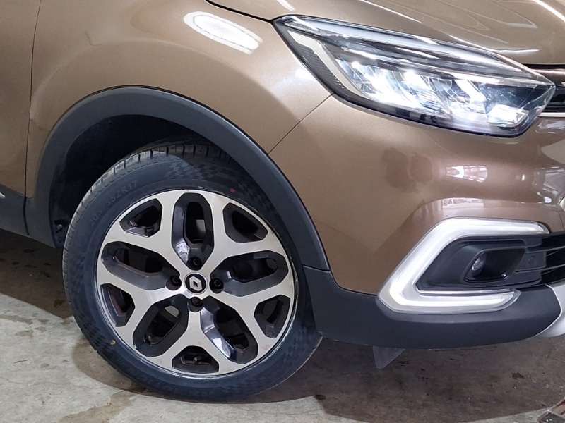 Used Renault Captur 2017 for sale - 76704771: Photo 9