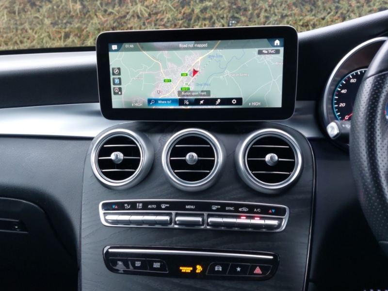 Used Mercedes-Benz GLC 2019 for sale - 76795415: Photo 10