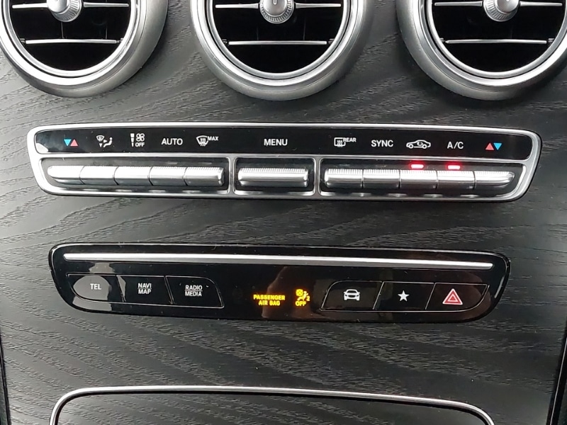 Used Mercedes-Benz GLC 2019 for sale - 76795415: Photo 15