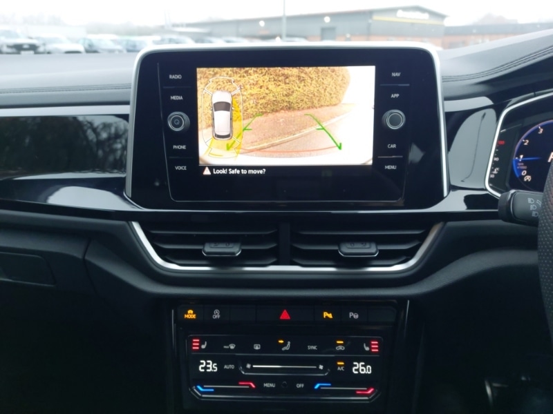 Used Volkswagen T-Roc 2025 for sale - 77141604: Photo 11