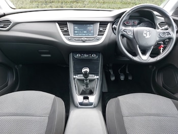 Used Vauxhall Grandland X 2018 for sale - 75780571: Photo