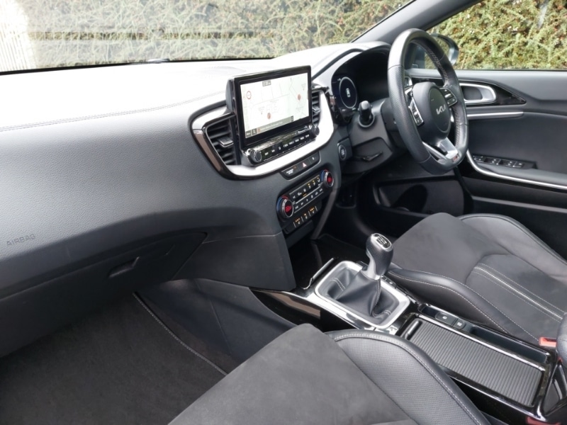 Used Kia XCeed 2023 for sale - 76493065: Photo 5