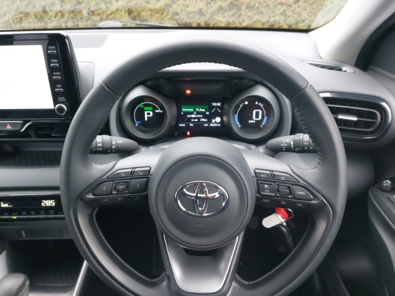 Used Toyota Yaris 2022 for sale - 76816074: Photo 17