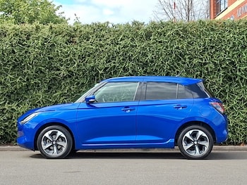 Used Suzuki Swift 2024 for sale - 79044277: Photo