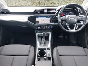 Used Audi Q3 2022 for sale - 76145101: Photo 2