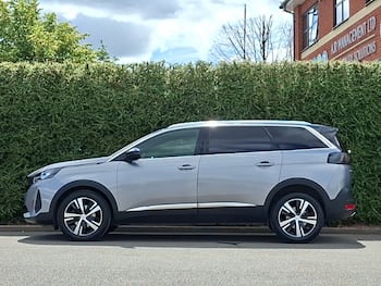 Used Peugeot 5008 2023 for sale - 79776833: Photo