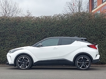 Used Toyota C-HR 2023 for sale - 77847092: Photo