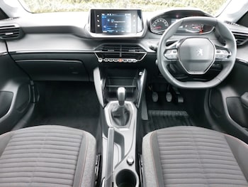 Used Peugeot 208 2022 for sale - 75989225: Photo 2