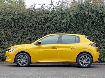 Used Peugeot 208 2022 for sale - 75989225: Photo 4