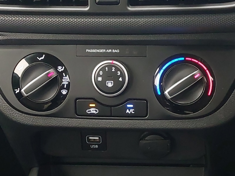 Used Hyundai i10 2022 for sale - 77311828: Photo 16