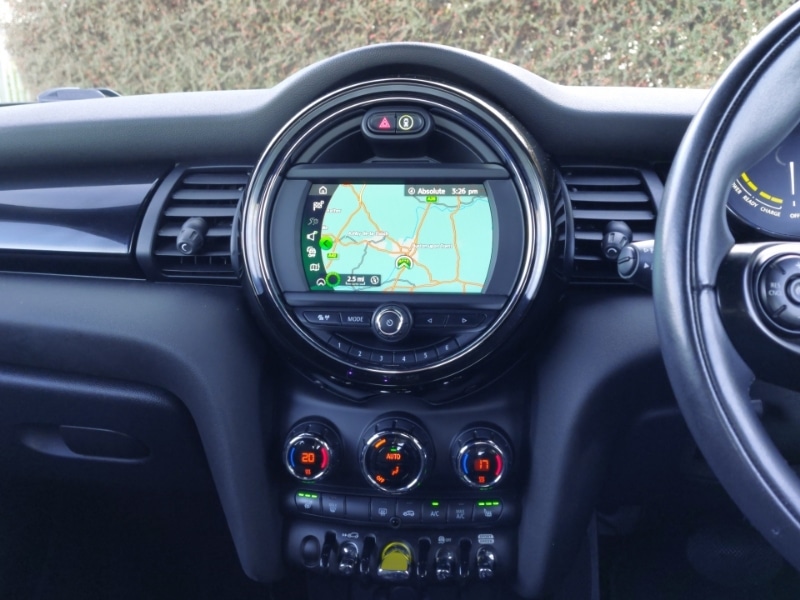 Used MINI Hatch 2021 for sale - 77656874: Photo 10