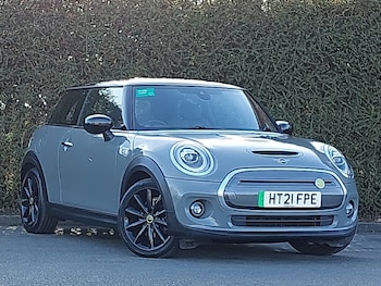 Used MINI Hatch 2021 for sale - 77656874: Photo