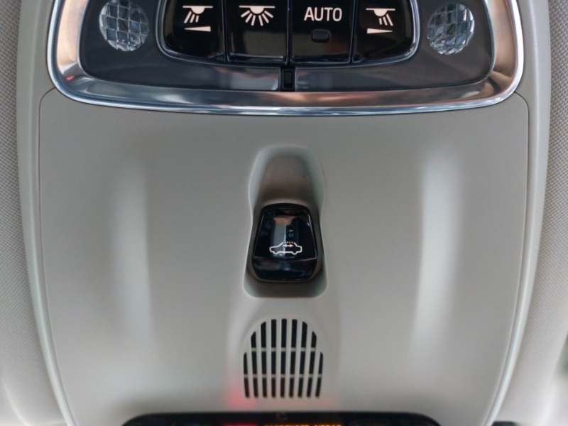 Used Volvo XC60 2018 for sale - 76897568: Photo 17