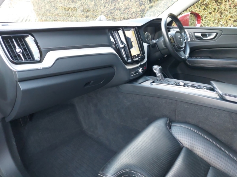 Used Volvo XC60 2018 for sale - 76897568: Photo 5