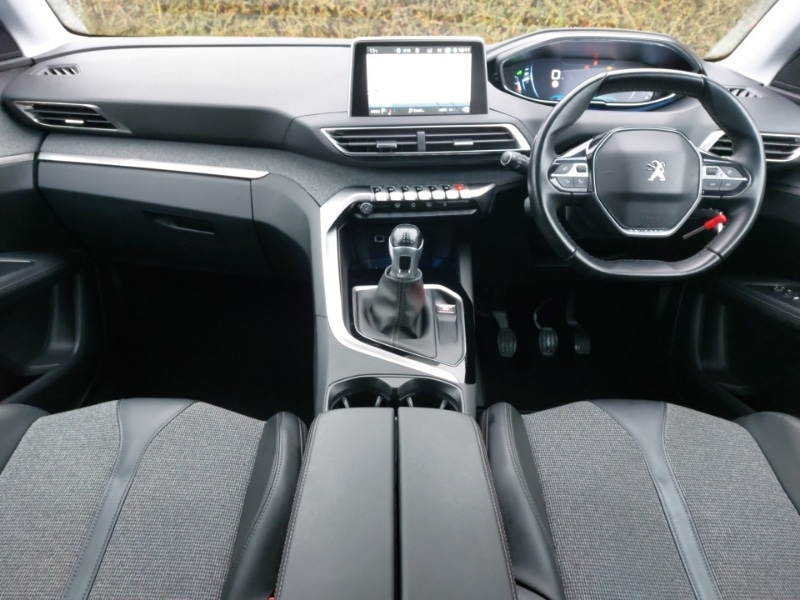 Used Peugeot 3008 2019 for sale - 76880216: Photo 2