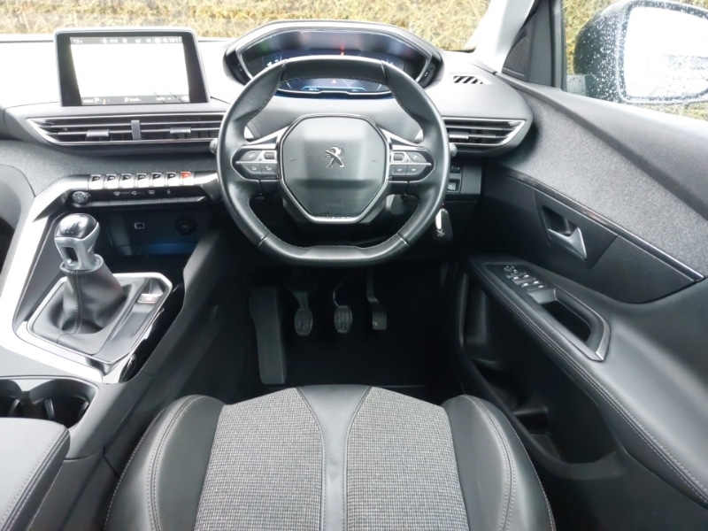 Used Peugeot 3008 2019 for sale - 76880216: Photo 7